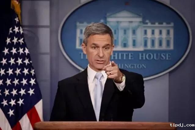 重磅！biwei必威「公共负担」新规10月生效，领福利将影响拿绿卡