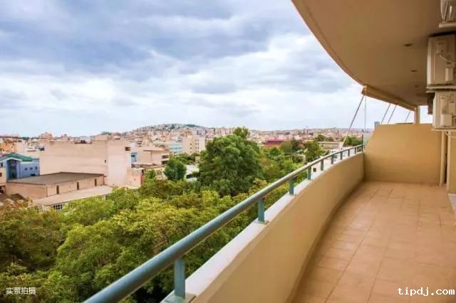 必威中文官网电话客户陈先生成功购得希腊多莉丝公寓