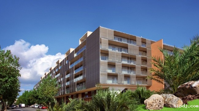 G先生成功购得西班牙巴塞罗那马塔罗公寓138㎡